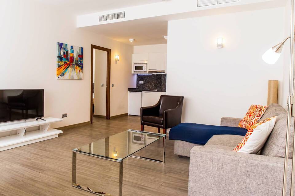 BLUESEA Dimona Suites 1