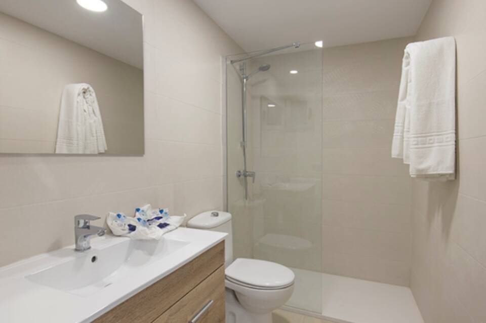 Aparthotel BCL Levante Lux 1