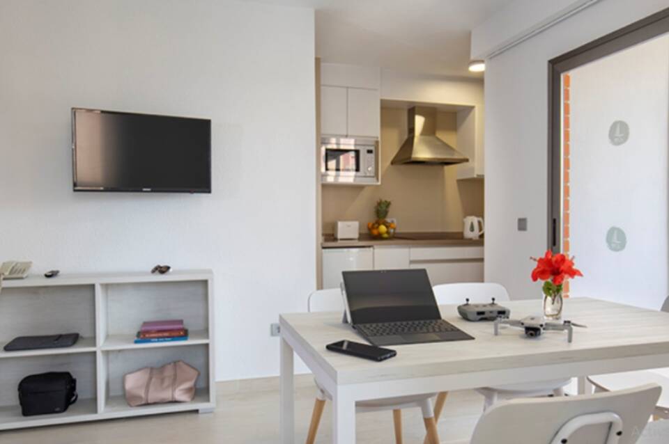 Aparthotel BCL Levante Lux 4
