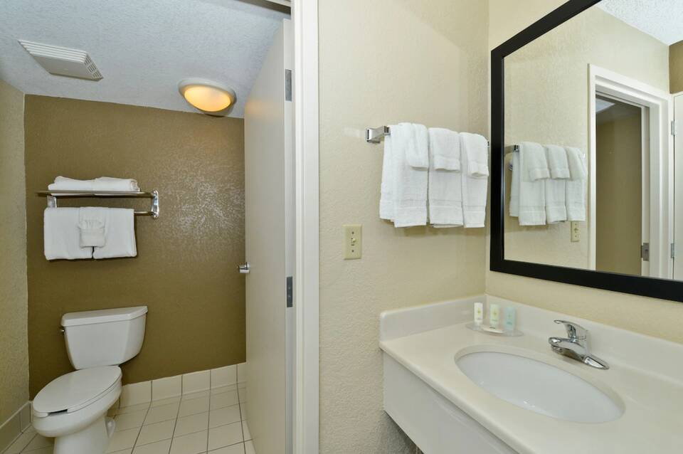 City Express by Marriott Orlando International Drive 2