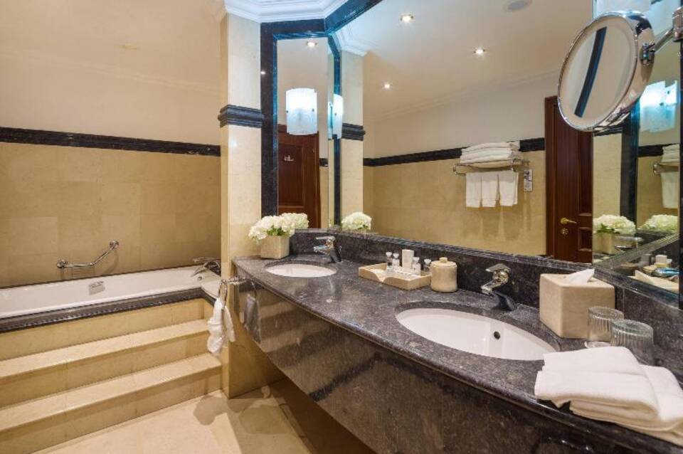 JW Marriott Bucharest Grand Hotel 3