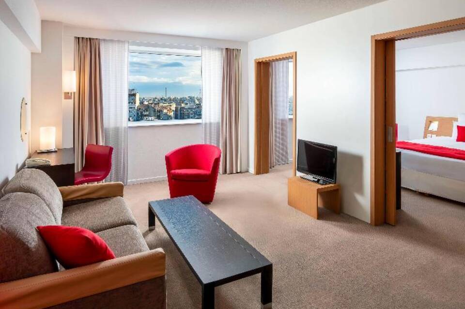Novotel Bucharest City Centre 4