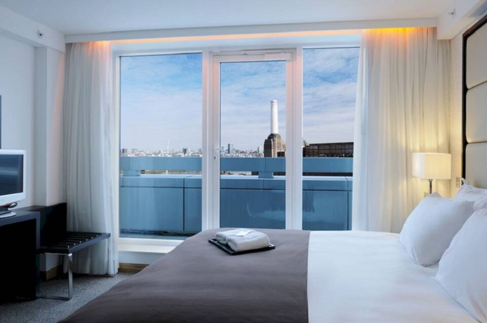 Pestana Chelsea Bridge 4