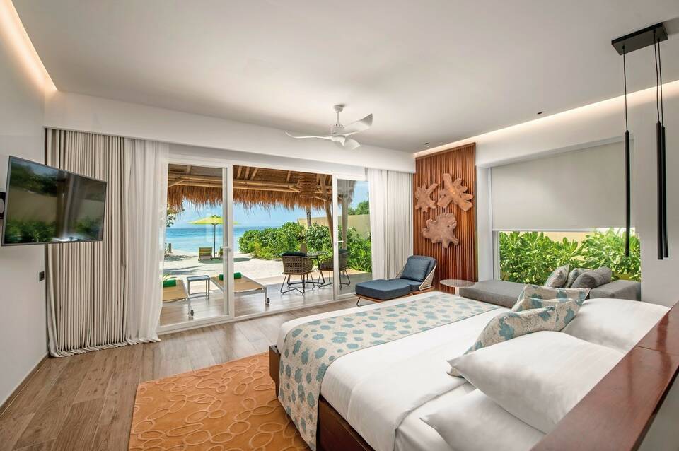 Emerald Maldives Resort & Spa 2