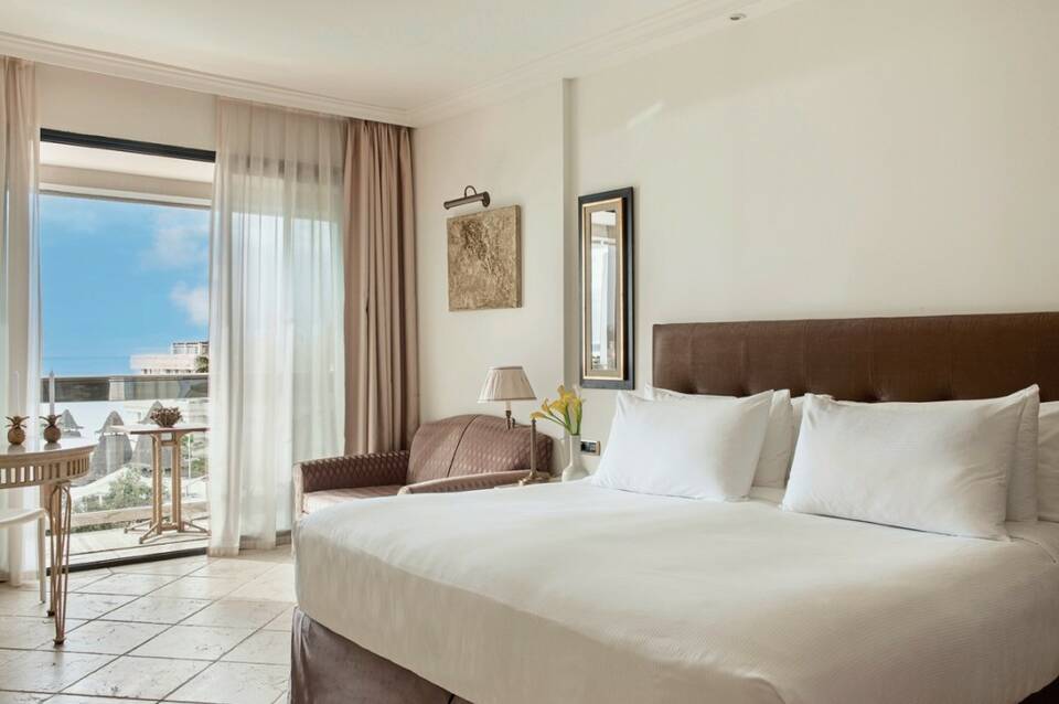 Hotel Don Pepe Gran Meliá 5