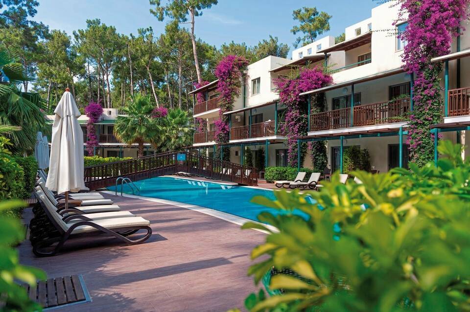 Turquoise Hotel 2
