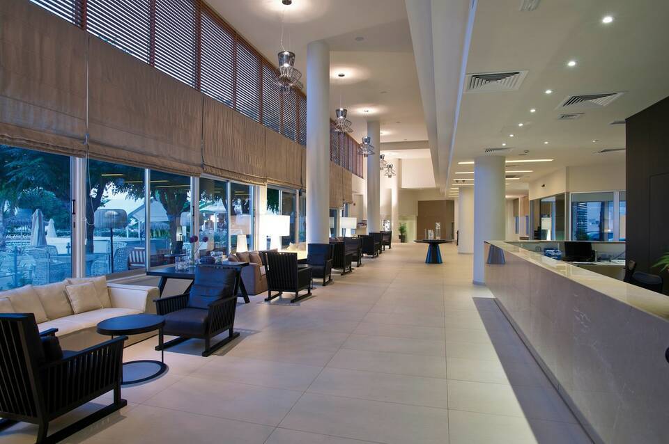 Pernera Beach Hotel 1