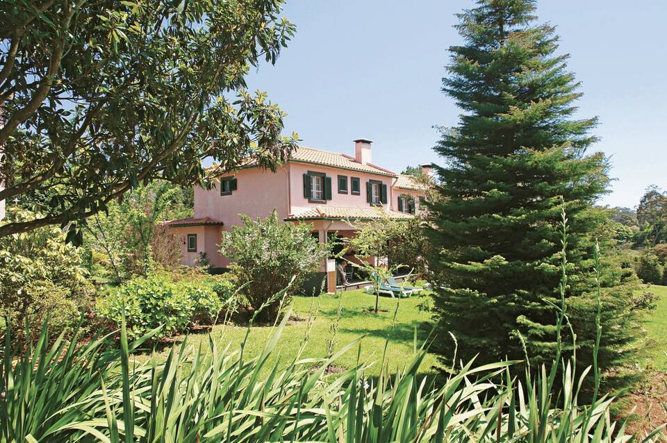 Quinta de Santo Antonio Da Serra 1