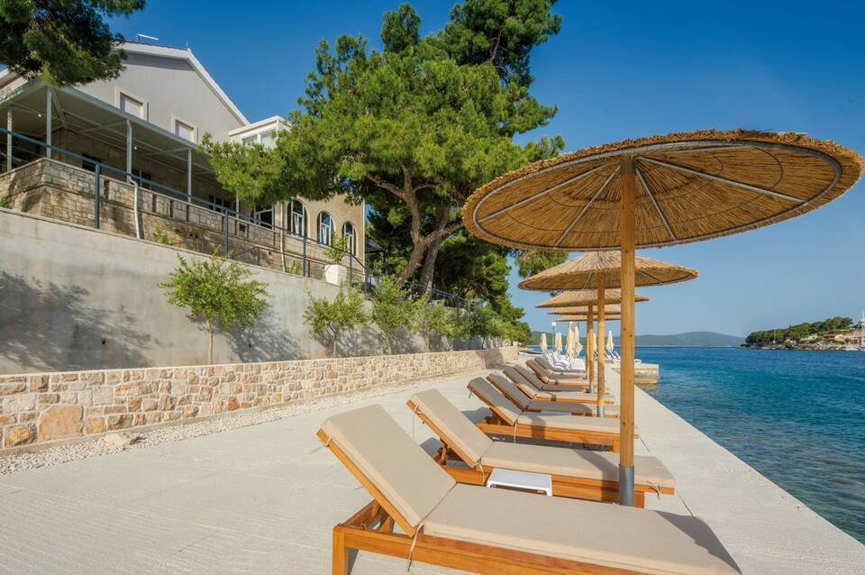 Hotel Milna Osam 3