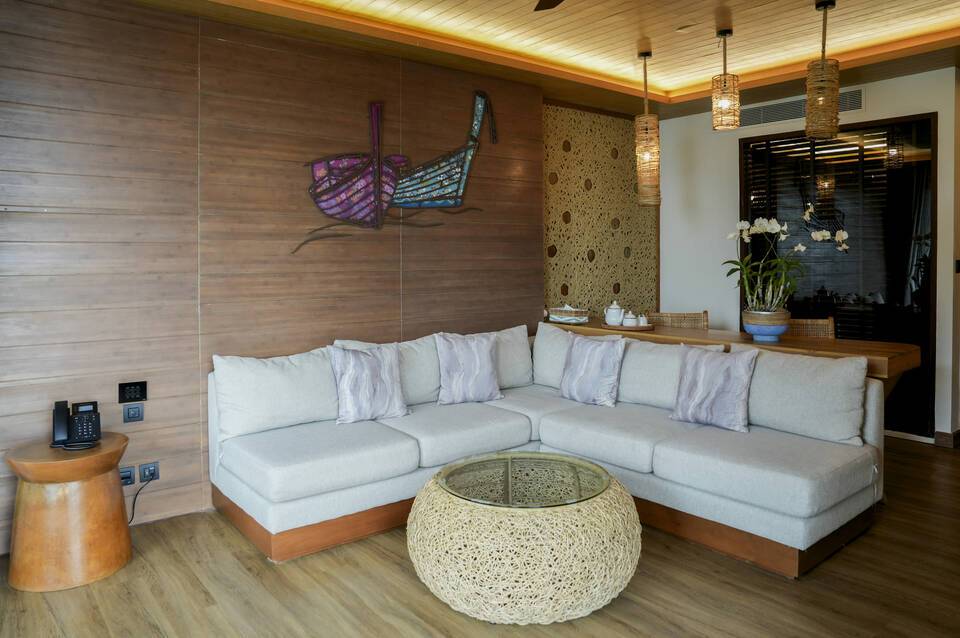 Sinae Phuket Luxury Hotel 2