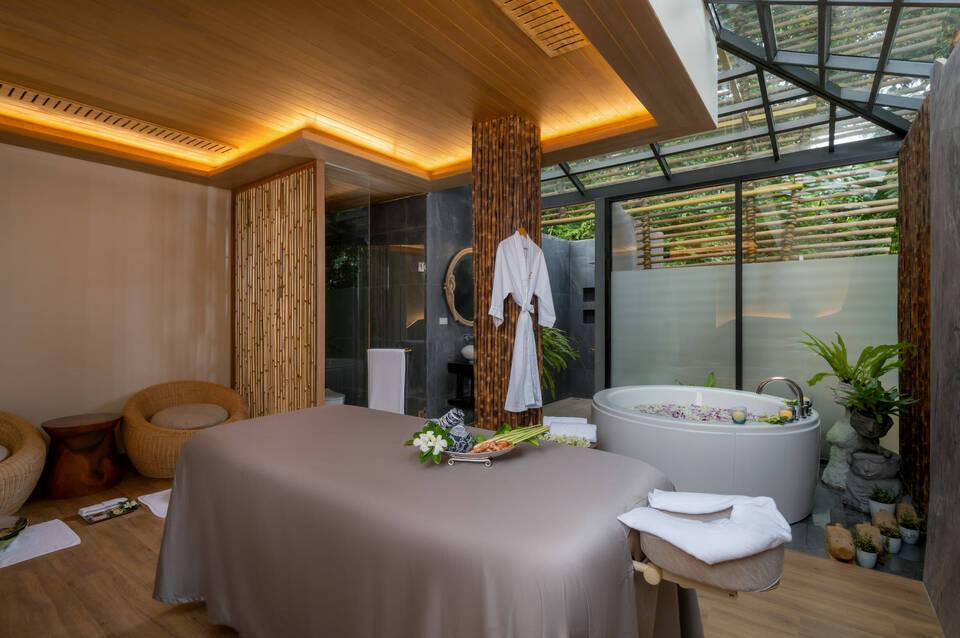 Sinae Phuket Luxury Hotel 3