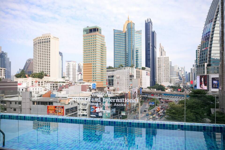 Hotel Clover Asoke 1