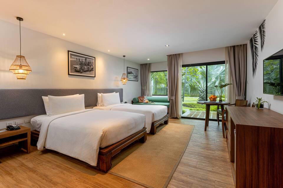 OUTRIGGER Khao Lak Beach Resort 3