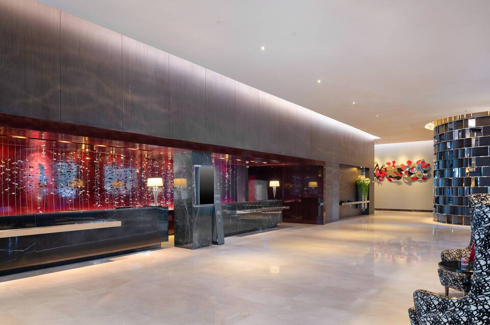 Radisson Blu Plaza Bangkok 1