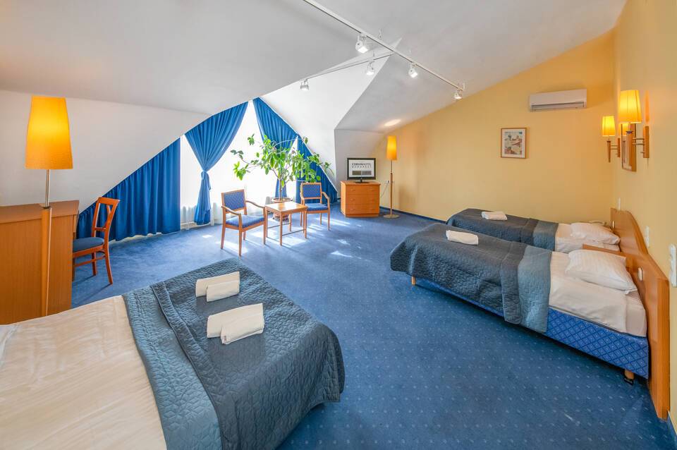 Corvin Hotel Budapest - Sissi Wing 4