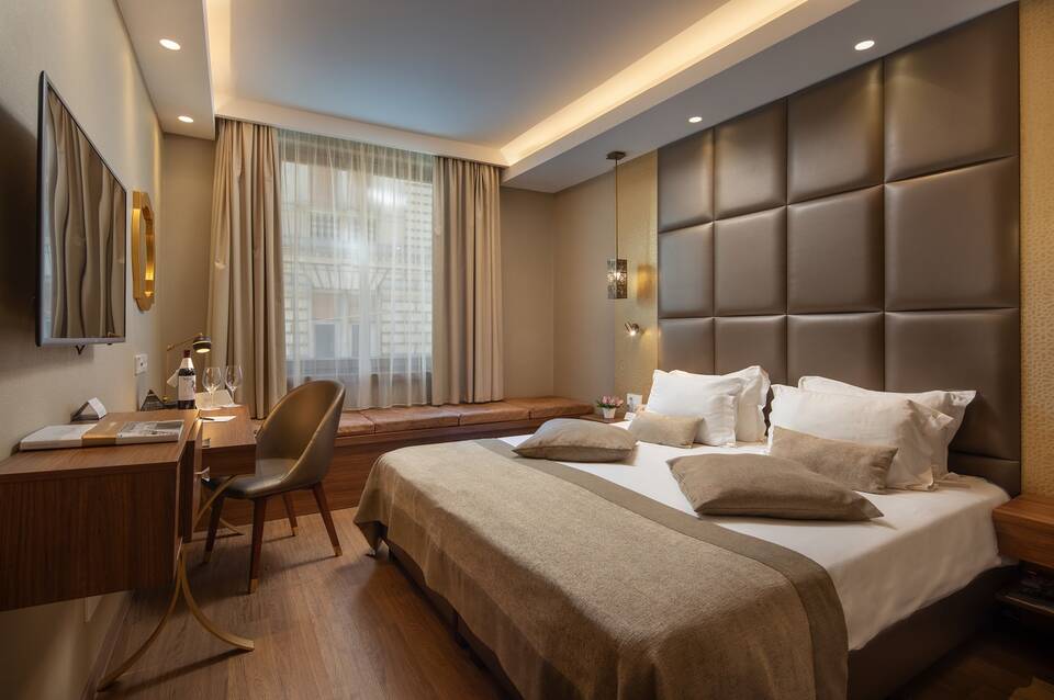 Continental Hotel Budapest 2