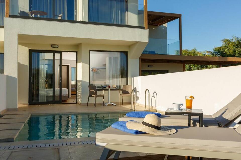 ALOE Boutique Hotel powered by Anissa Beach 2