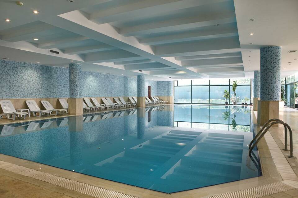 Meryan Hotel 3