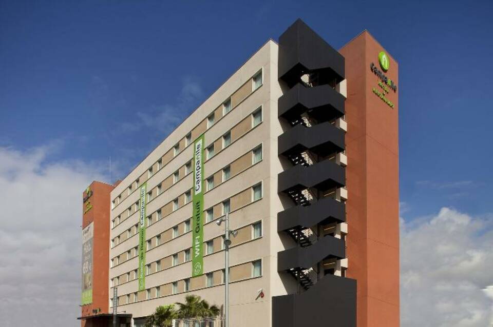 Travelodge Barcelona Cornella Fira 4