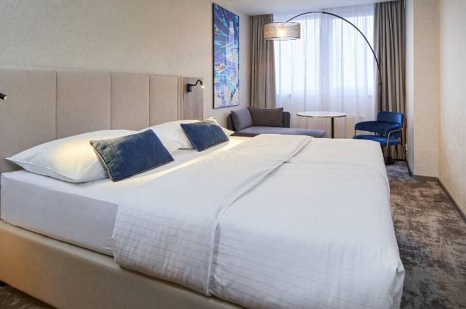 Orea Hotel Pyramida 1