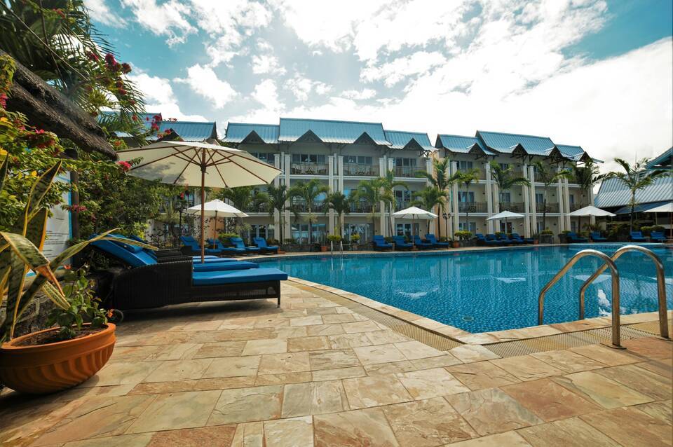 Pearle Beach Resort and Spa 4