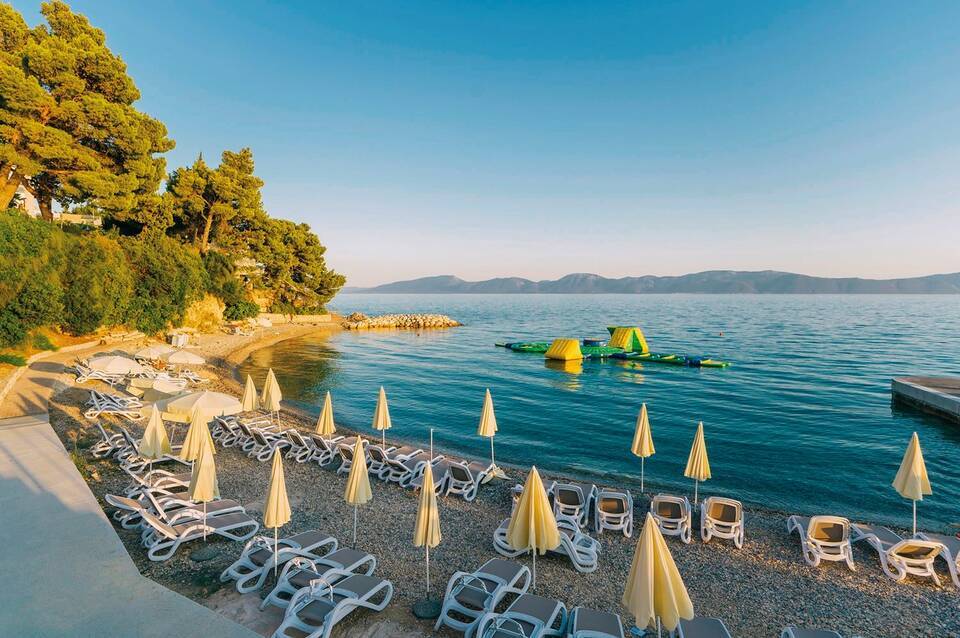 Morenia Beach Resort 4