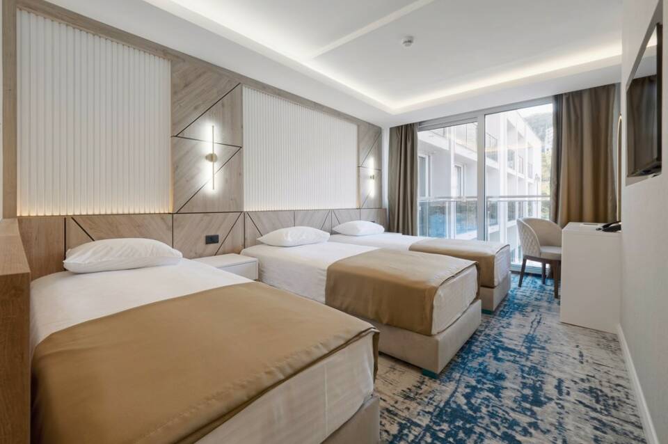 Hotel Tara 5