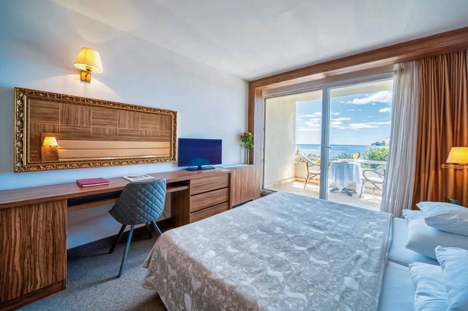 Hotel Palas 4