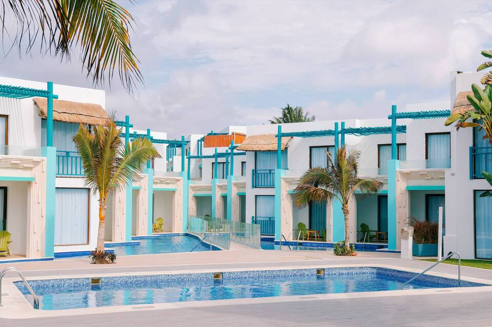 Margaritaville Island Reserve Riviera Cancún by Karisma 4