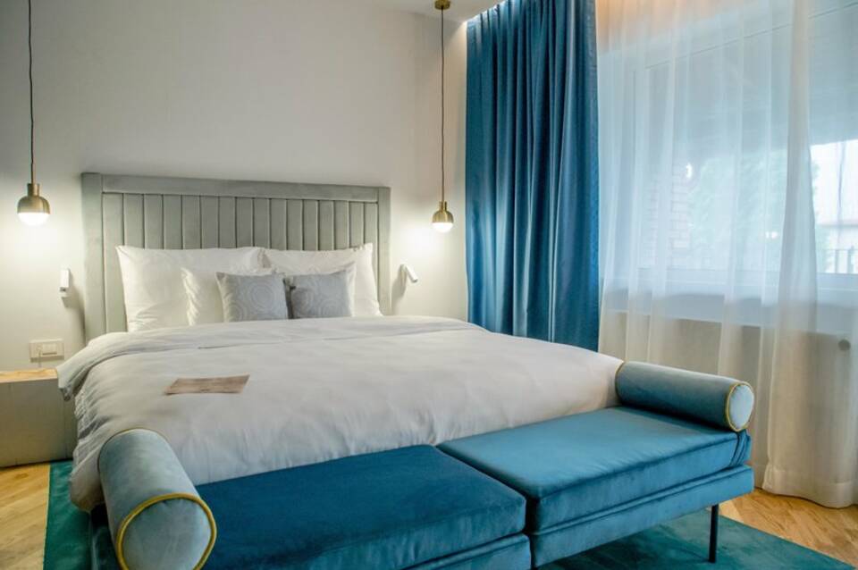 Caro Hotel Bucharest 4