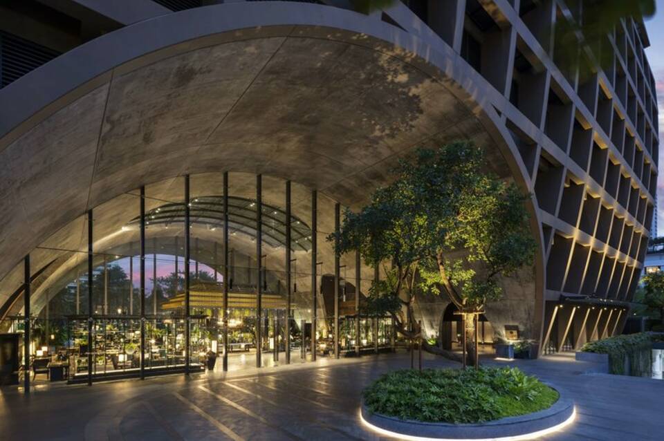 Sindhorn Kempinski Hotel Bangkok 1