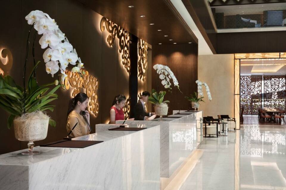 Lancaster Bangkok 2