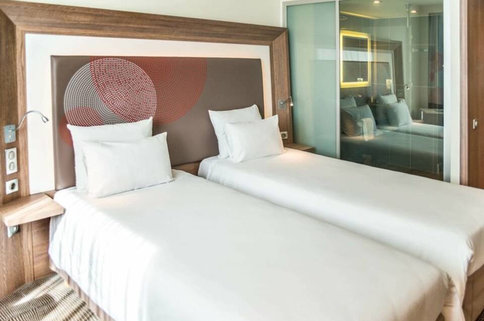 Novotel Sofia Hotel 4