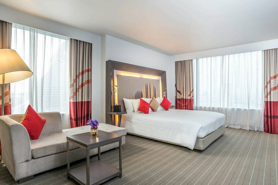 Four Points by Sheraton Bangkok Ploenchit 4