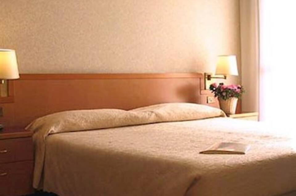 iH Aparthotel Milano Argonne Park 4