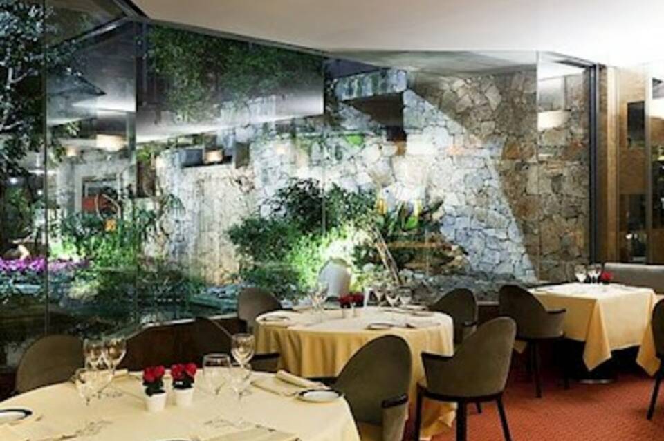 The Nicolaus Hotel Bari 1