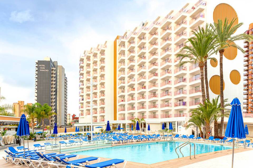 Ambassador Playa II 1