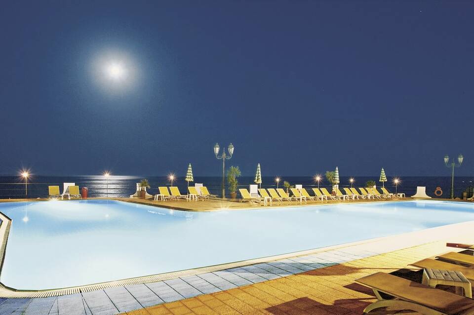 Delta Hotels by Marriott Giardini Naxos 2