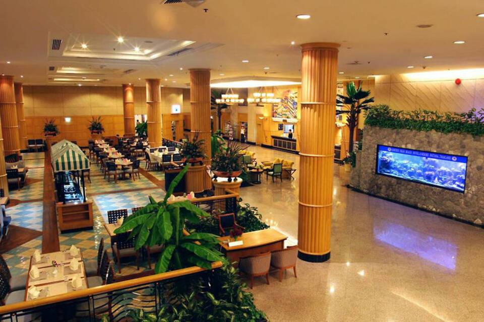 Jomtien Palm Beach Hotel & Resort 5