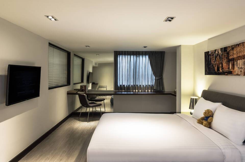 S33 Compact Sukhumvit Hotel 5