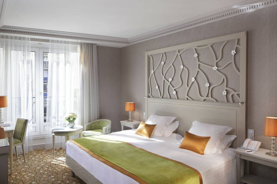 Rochester Champs Elysees 4
