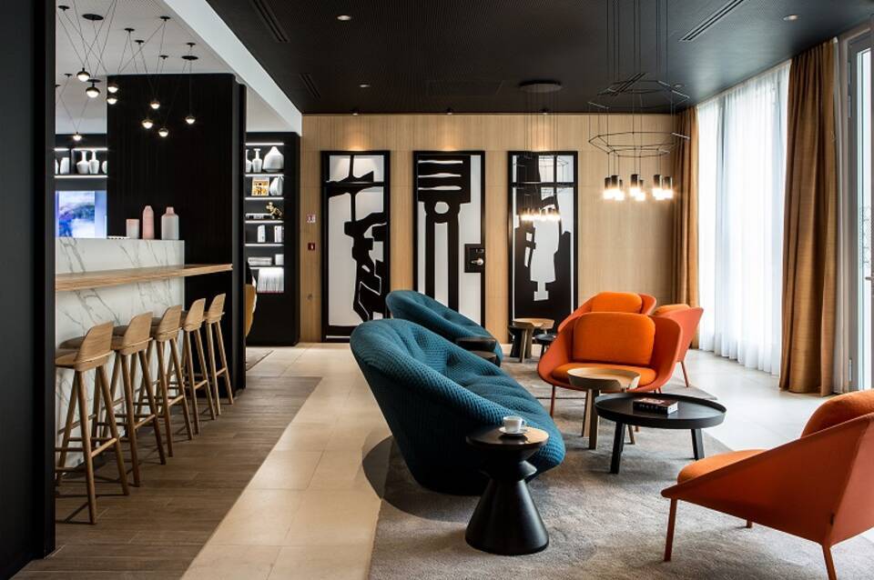 Hotel Mercure Paris 17 Batignolles 1