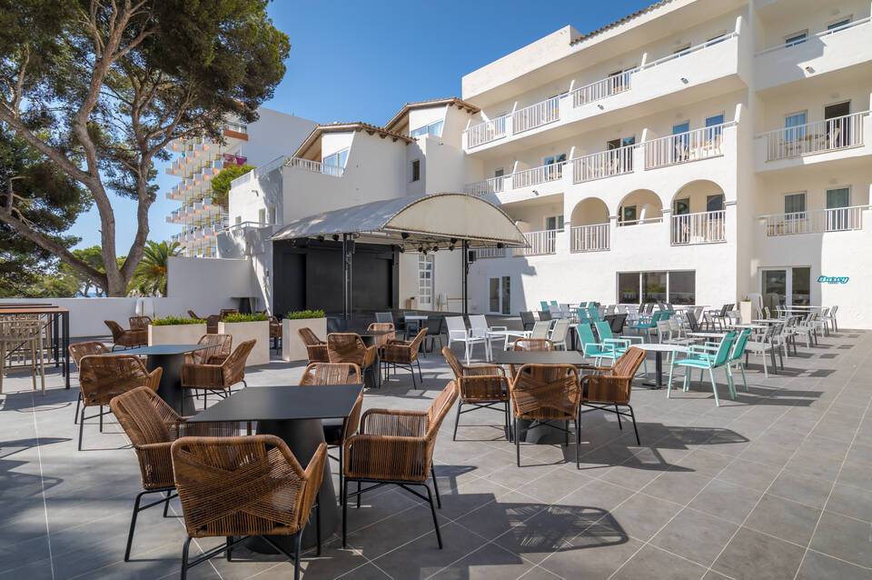 Barceló Ponent Beach 2