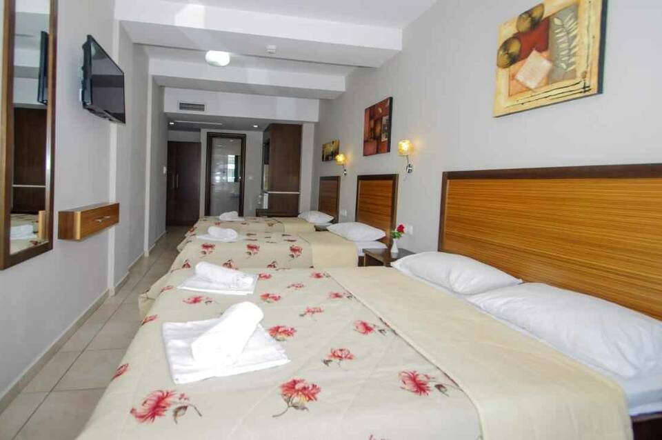 Hotel Rodon 4