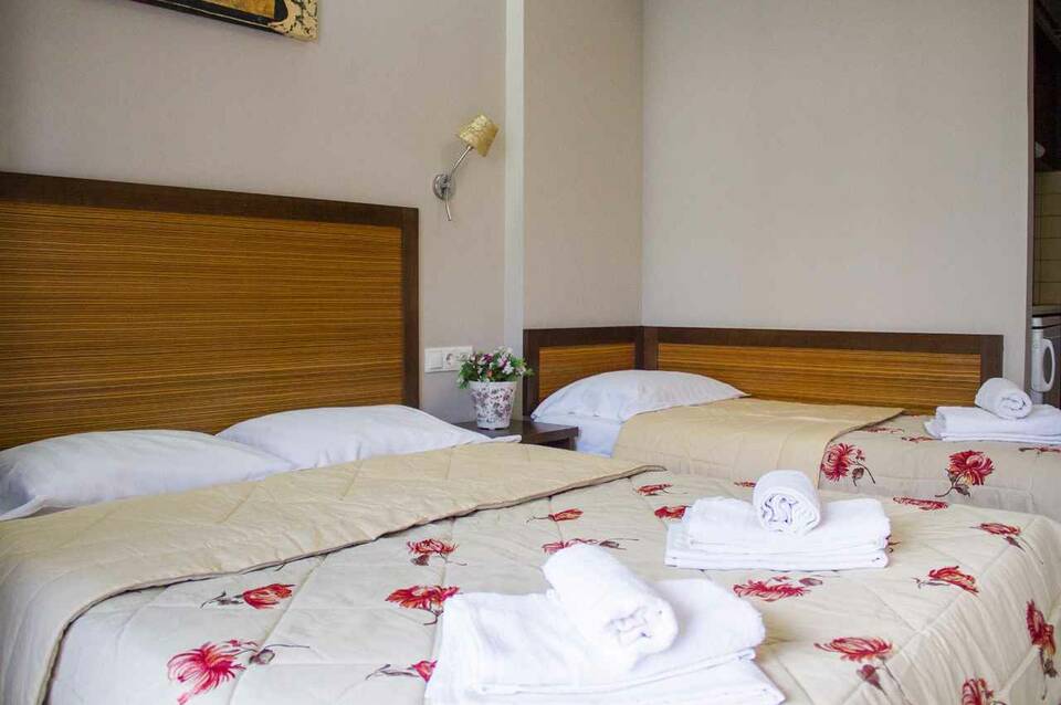 Hotel Rodon 5