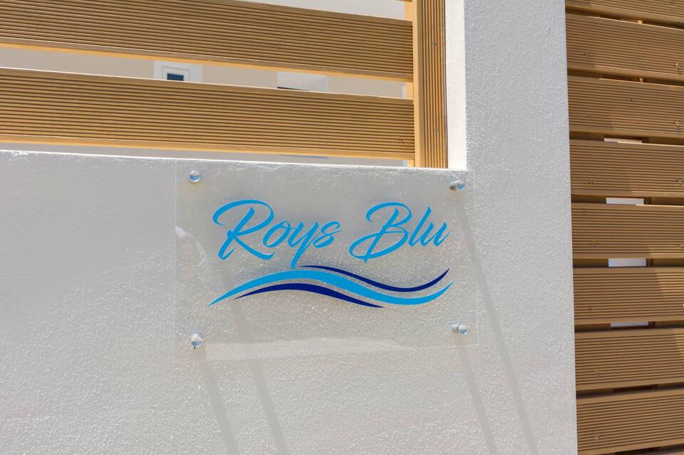 Roys Blu Studios & Apartments 3