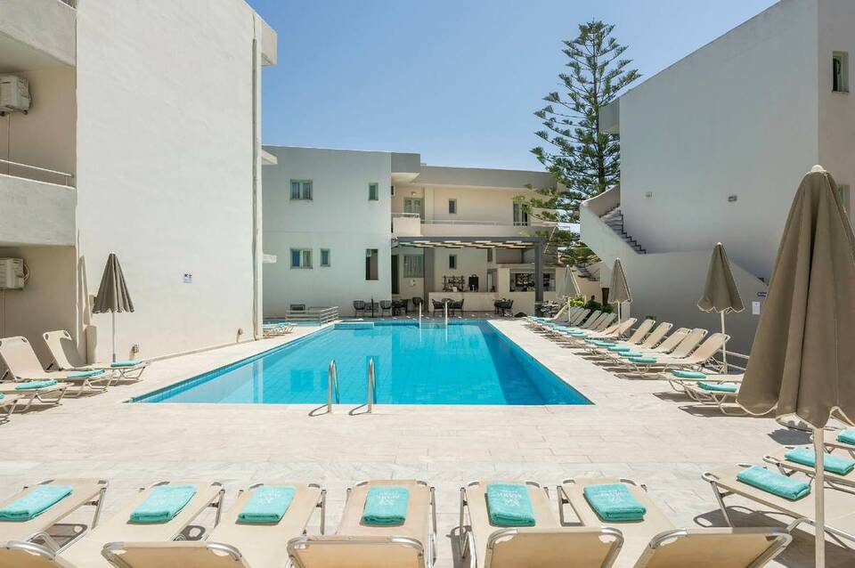 Summer Beach Hotel 4