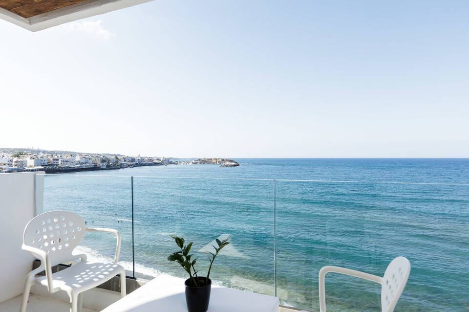 Kahlua Sea View Suites 1
