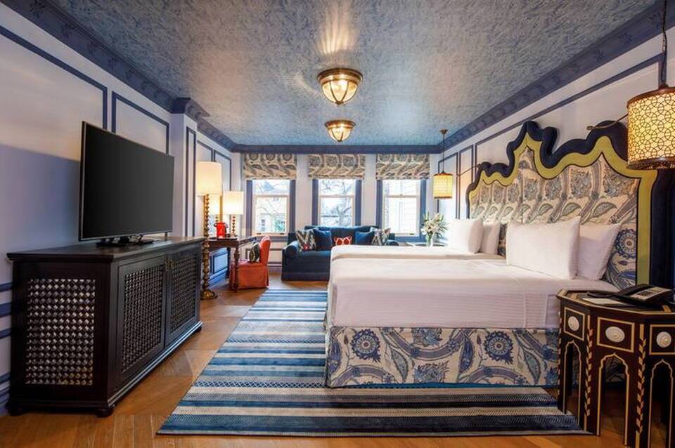 Hagia Sofia Mansions Istanbul, Curio Collection by Hilton 5