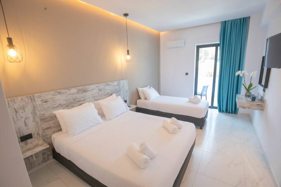 Evita Blue Hotel 5